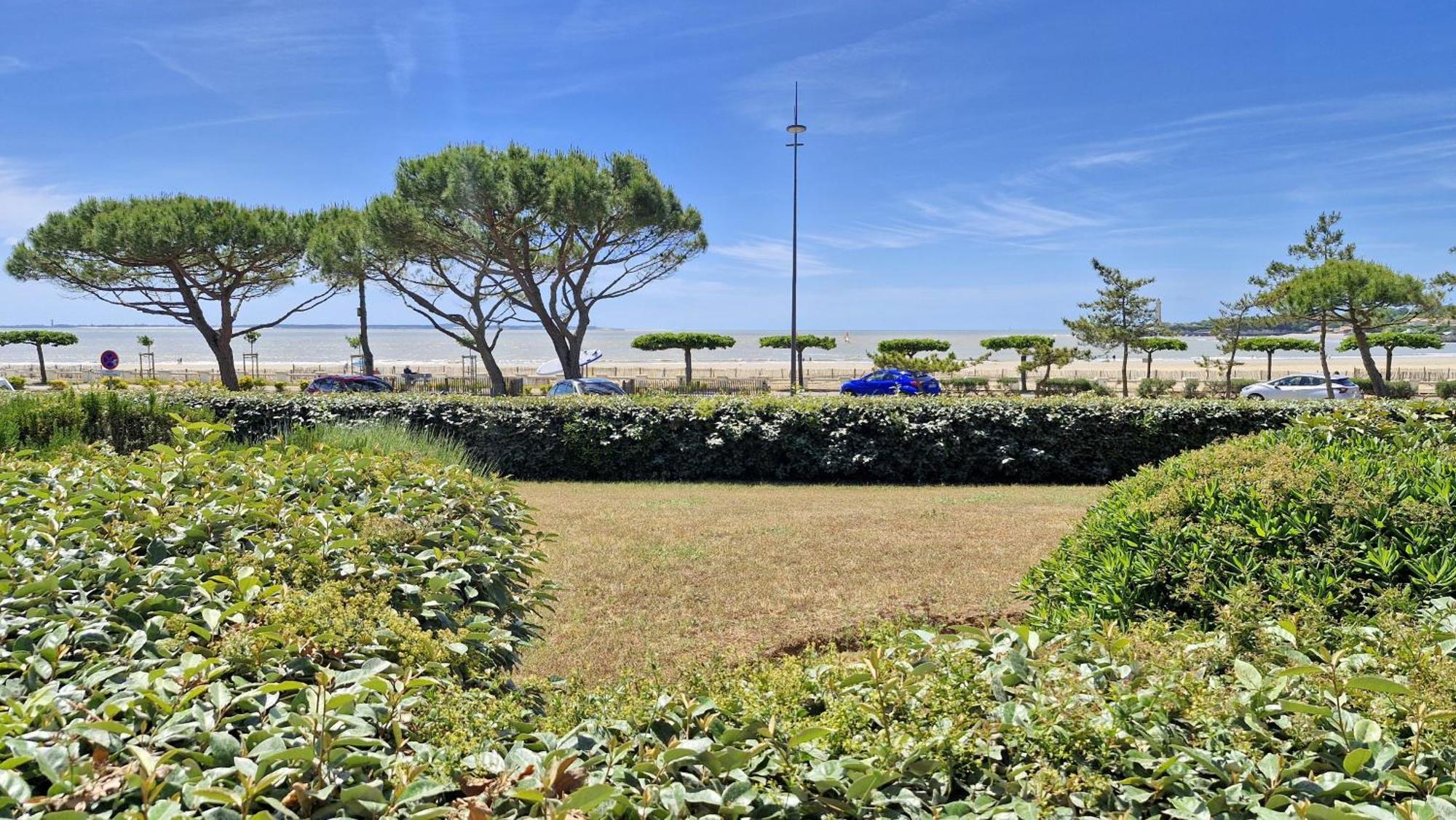 Saint Georges De Didonne - Vue Mer Pour Ce Studio Cosy En Rez-De-Chaussee Dış mekan fotoğraf