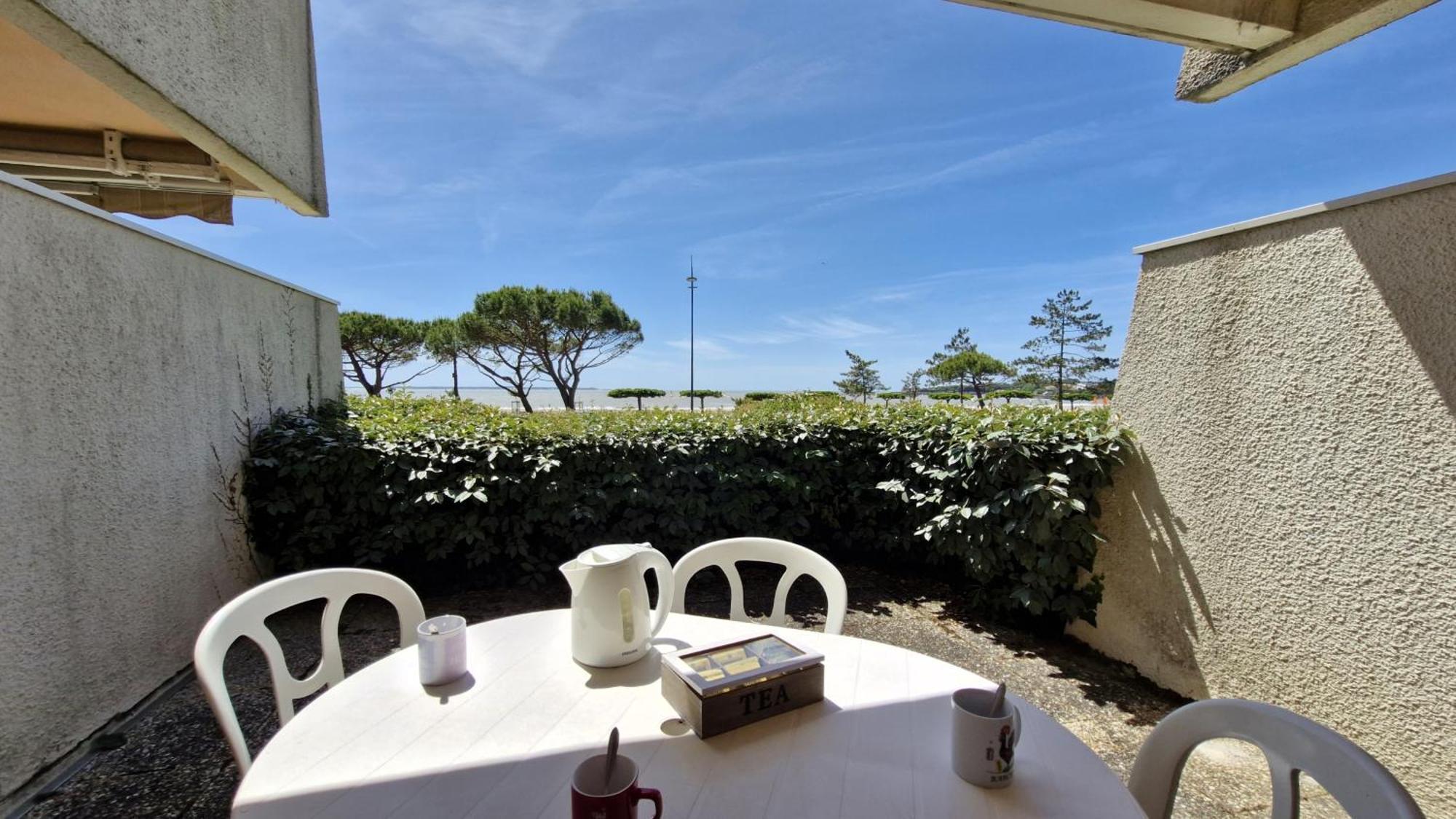 Saint Georges De Didonne - Vue Mer Pour Ce Studio Cosy En Rez-De-Chaussee Dış mekan fotoğraf