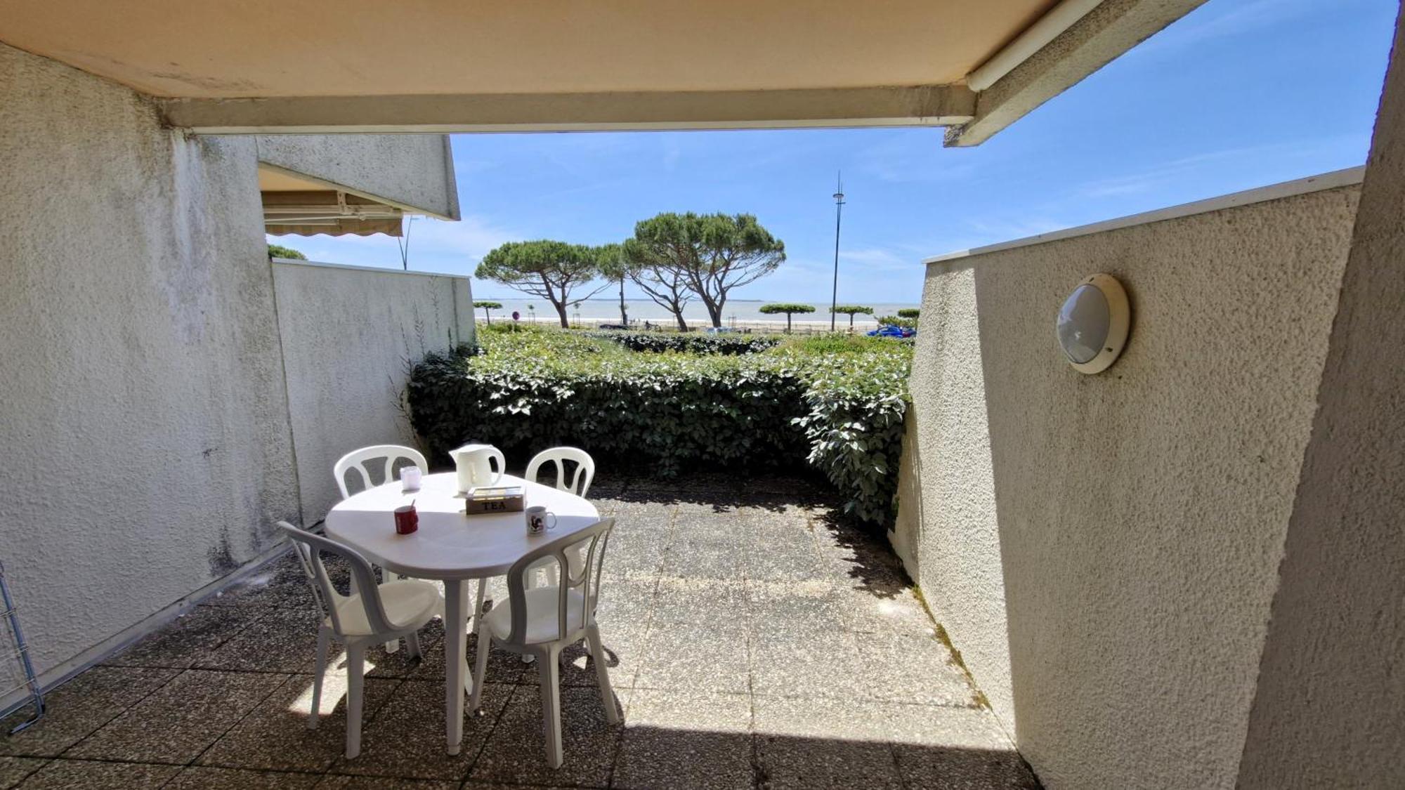 Saint Georges De Didonne - Vue Mer Pour Ce Studio Cosy En Rez-De-Chaussee Dış mekan fotoğraf